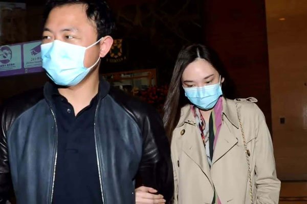 �����������ж���Ǯ ����Ȱ��������ž����뵱��̫̫