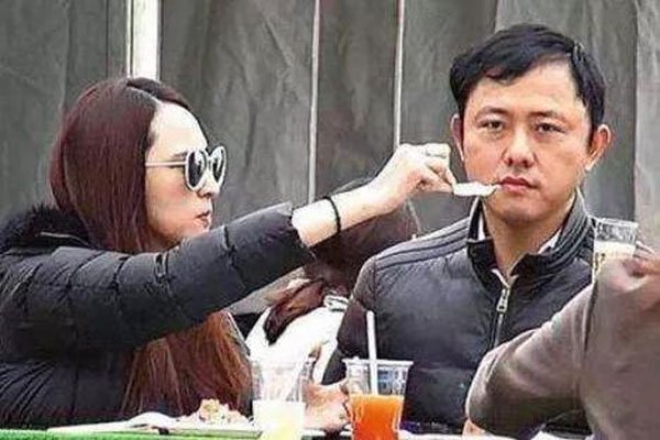 �����������ж���Ǯ ����Ȱ��������ž����뵱��̫̫