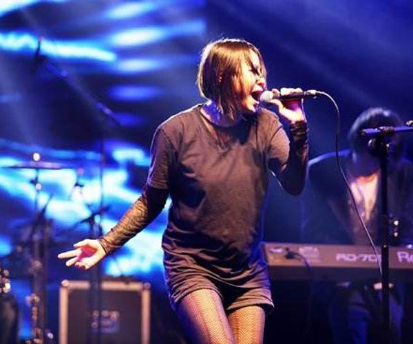 �������۾���˭��� ٲȻһ���������������