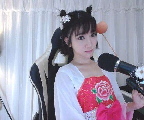 yyֱ����mini�������� ��˿������һ���ƺ���ȤС���