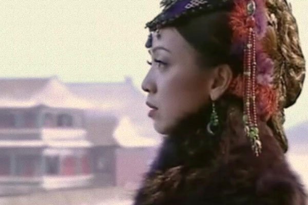 江华邓萃雯当年事件 小三事件还打官司交恶怎么回事