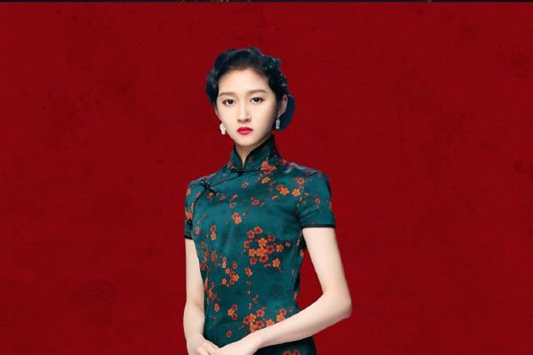 关晓彤旗袍造型曝光 身材很好大长腿鹿晗有福了