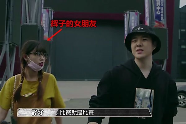 jonyjŮ������˭��ʲô���� δ�������Ѿ��к�����