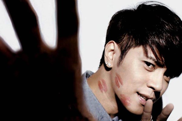 ܳ���ħ��־���¼� ˽������ô������ô������ƽ��