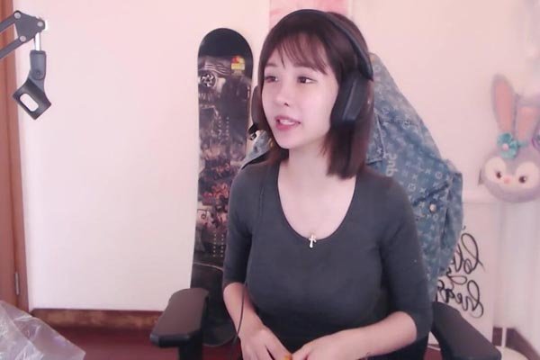 ����s�����Ƶ���� �������述�Ƶ�һ̫�Ը���