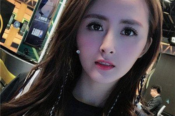 nbaֱ����Ѷѩ������ ���ȱ���Ϊ��Ѷ����Ů��