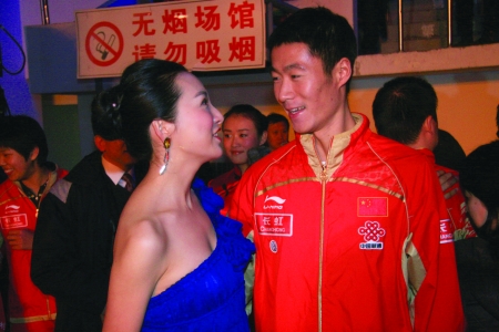 ����������ô���ϵ������� ����������Ϲ��Ǹ�ʲô��