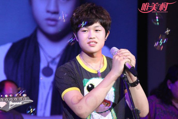 ����һ��Ů���������˭ ���𰸼������س̶�