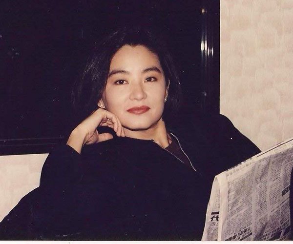 林青霞年轻时图片 气质五官真的是无可挑剔