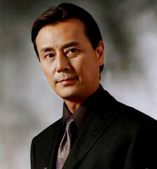 ���¿����������Ӱ�����˭ ���¿�����ѩ����ʲô��ϵ