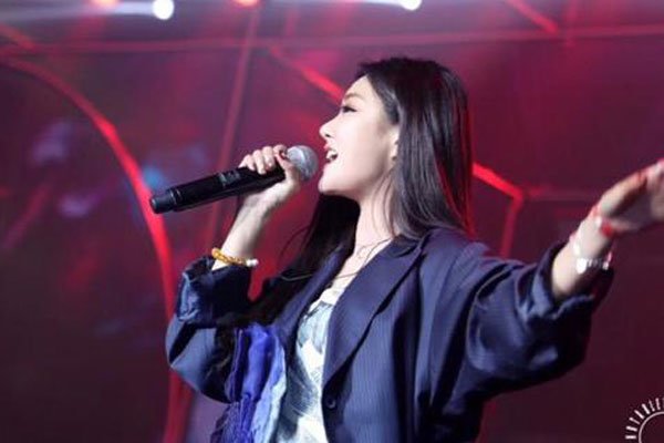 张禾禾个人资料简介 她的原名叫张秭禾