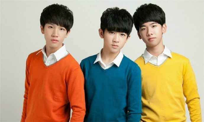 dcboys�����ʲô��� ����С�����߶�ģ��TFBOYS