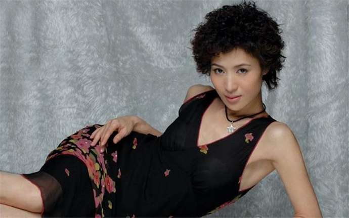 ��֣ˬ�����������ϼ�� ��ֵ����С֣ˬ