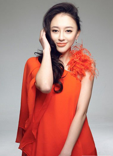 ��˿��ʿ������Ů�İ�������˭ �����Ƹ�������