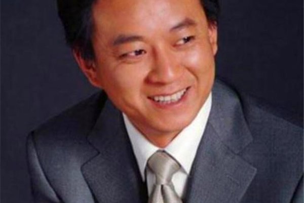 朱军怎么了出什么事了 和女实习事件的来龙去脉