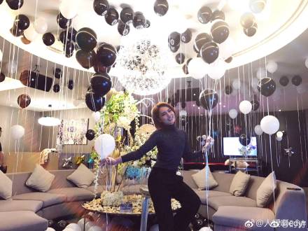 ʱʫ������Ů? ʱʫ����������������2013�������