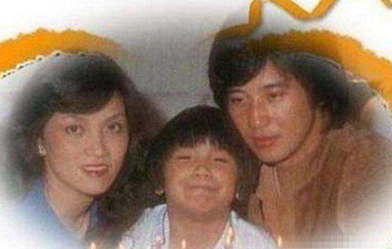 �غ����������� �����غ�����������ϼ֮��Ķ�Թ