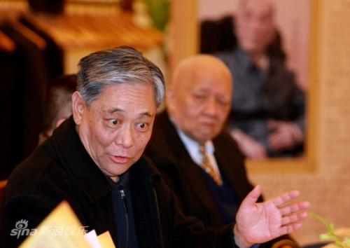 ��ѧ��������ϼ�� ��λ������Ƭ��˭