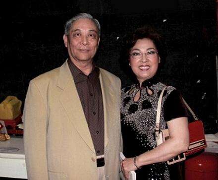 ��ѧ��������ϼ�� ��λ������Ƭ��˭