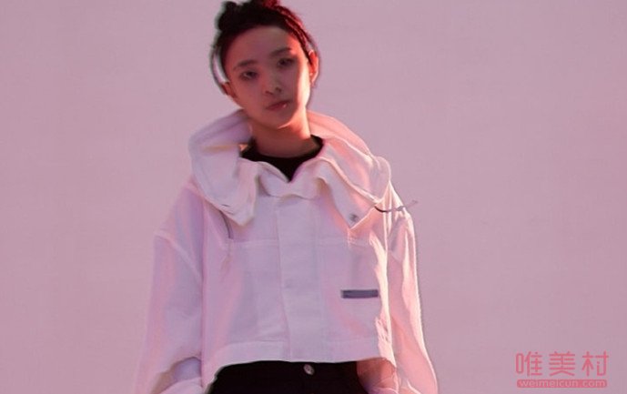 ������������� ��λŮrapper�к���ͷ��