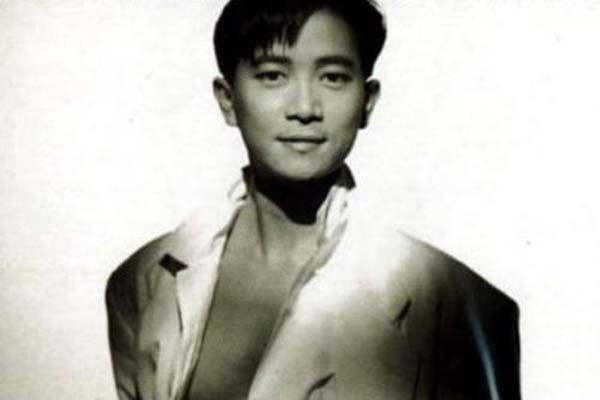 陈百强什么原因怎么走的 陈百强葬礼现场照片