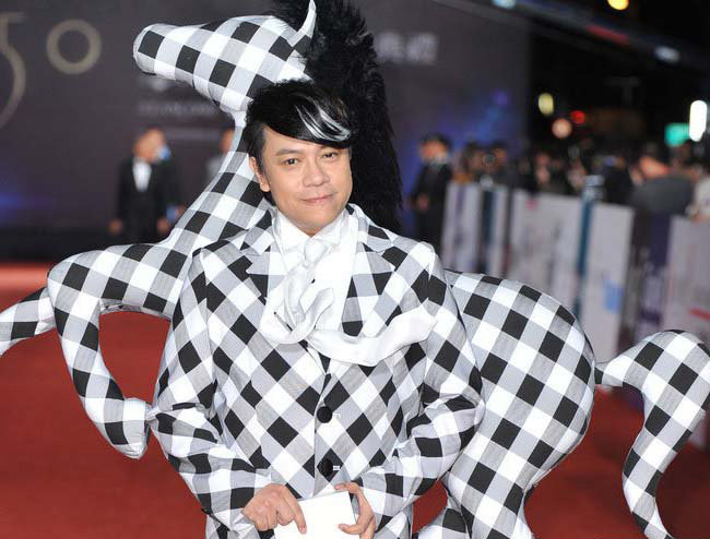 �̿���������������˭ �̿����Ʋ������¼�