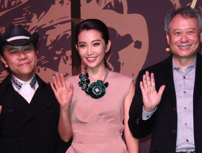 �̿���������������˭ �̿����Ʋ������¼�