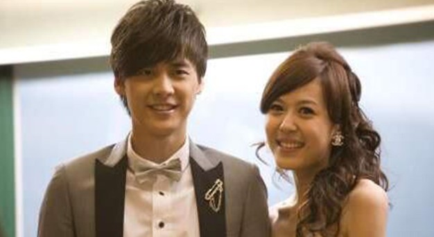 ���׷���������Ӿ���һ������ ����ʼ�ն�û�б�ʾ