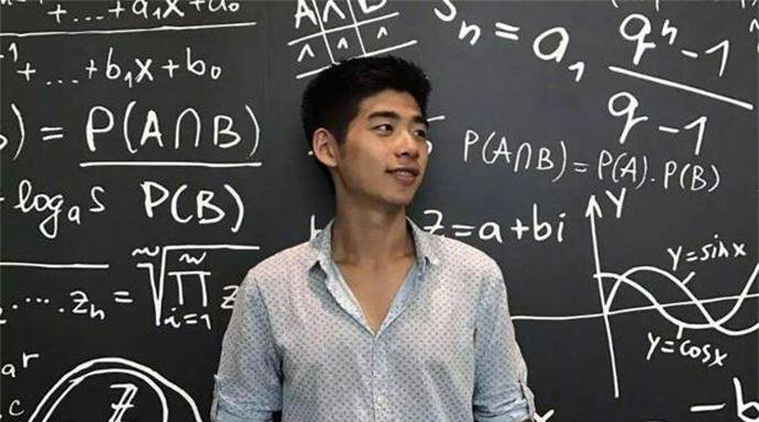 何超盈未婚夫辛奇隆背景 不是简单的学霸富二代