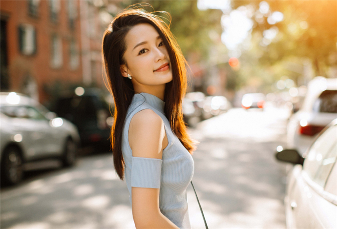 ���ߵ��Ϲ���˭ �Ҿ�ʮ�ֵ��Ժ�