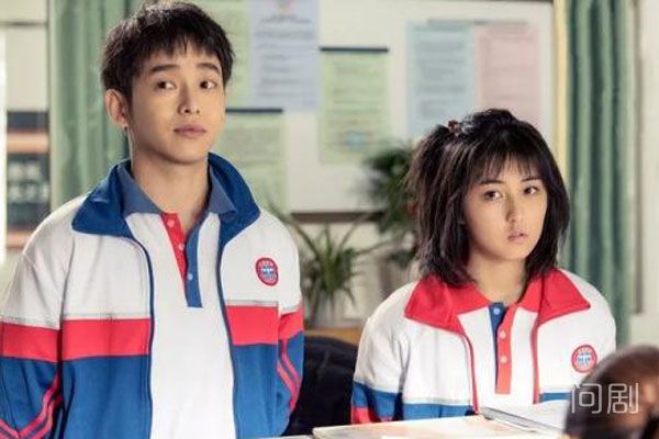 张子枫真实身高体重 身高一米六体重大约在90斤左右