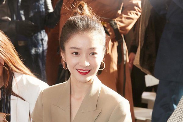 ��ѩӭ�������ϼ�� ��һ����Ա�����ѩ��