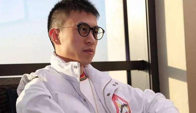 �ط���ʲô��ͷ�ҳ���˭ �ְֽ����㻹������