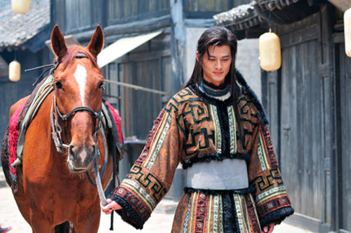 ��Ȼ�������ڵ�ʲô�� ŷ����ʷ�ϳ��ֵİ��߶���