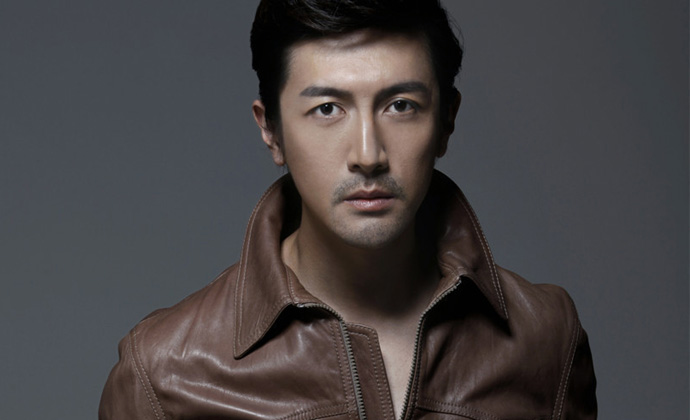 张鲁一整容前后照片对比 一直都跟胡歌挺神似的