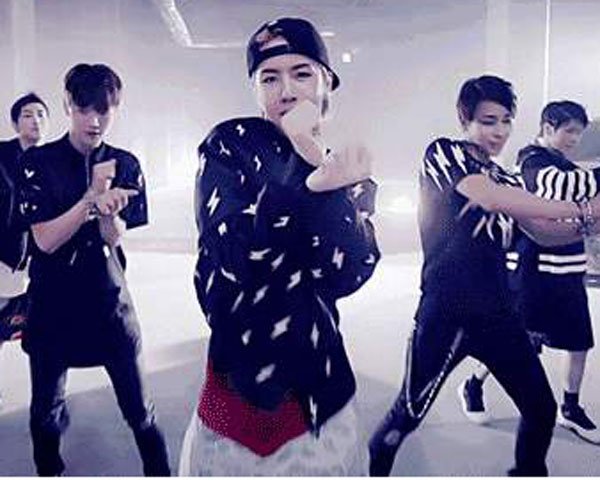 uniq组合现在解散了吗 发生了什么事