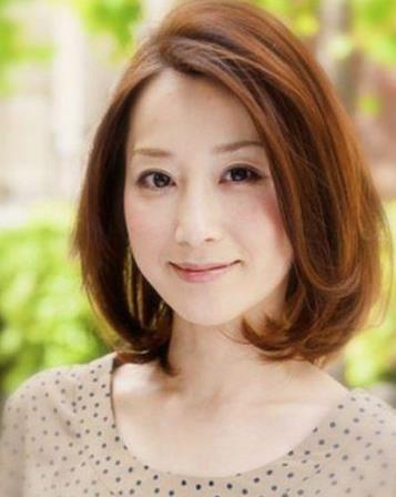 40���Ů���ʺ�ʲô���� 40һ50��Ů�̷���