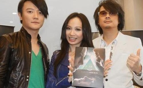 �ɶ��ֶ�Ϊʲô������ ղ����Ϊʲô������Ļ