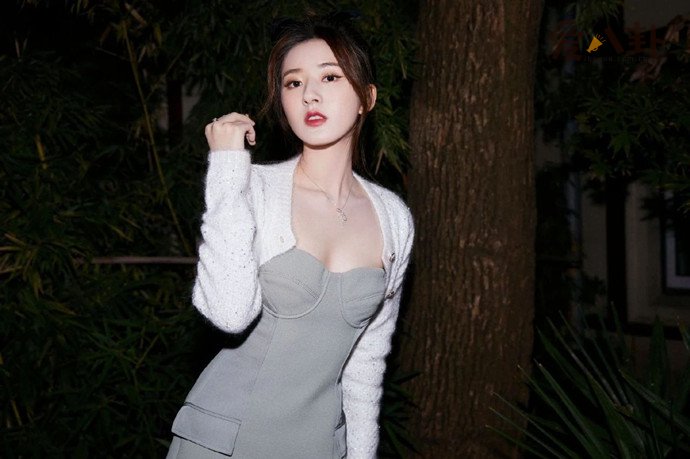 ��¶˼�Ǹ������� ��ͥ�����ְ������Ǹ�ʲô��