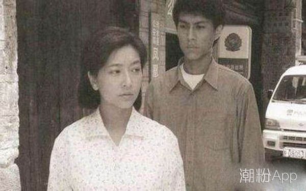 �����ĵ�һ�����Ž���� ��ɺ�ǽ�����ǰ����