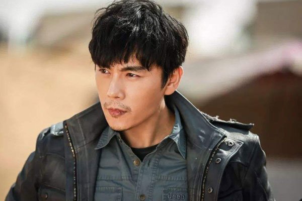 秦昊个人资料简历 是靠着伊能静走到了今天的吗