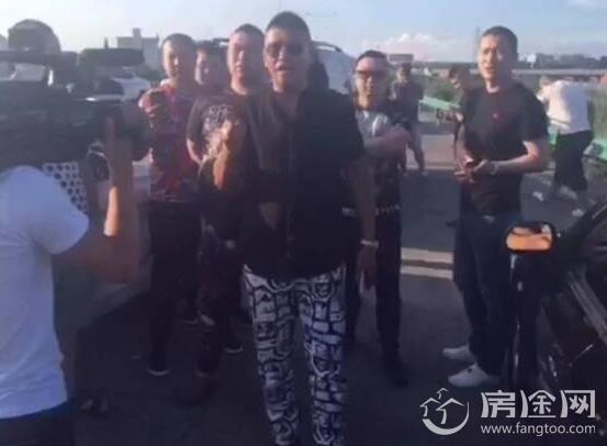 �Ա����׸�һս��ô���� Ϊʲô�������׸ڱ�ץ�¼�ʼĩ