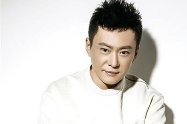 王斑老婆叫什么名字 老婆是曹颖经历六年爱情长跑