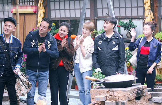 曾晖为什么不演戏怎么了 是多方面的原因导致的