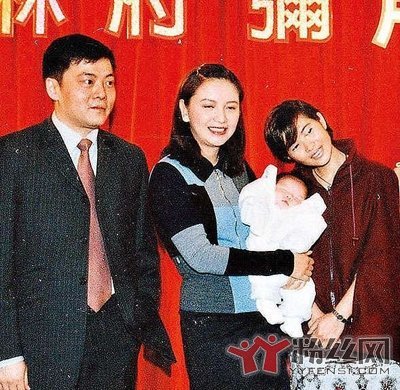 曾华倩的老公是谁? 曾华倩梁朝伟为什么分手