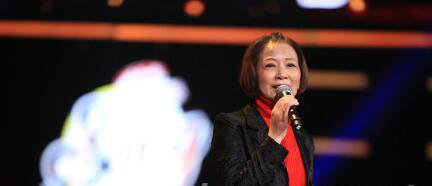 霍尊的老爸是谁啊 小时候和父亲合照