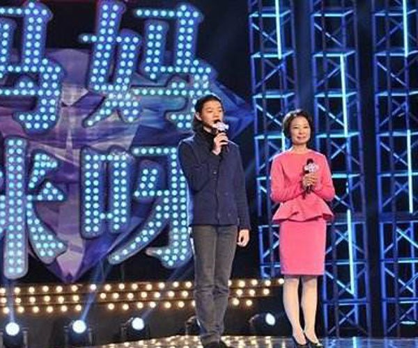 仲小萍现任丈夫姜华 和火风离婚后又和谁结婚了