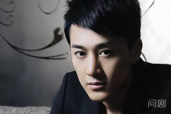 林峰的家世和实力 林峰家里是不是很有钱