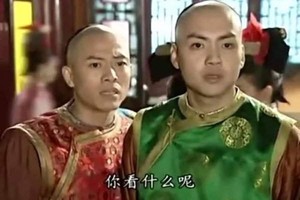 一见钟情都是前世孽缘 不是,就是因为颜值和气质