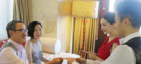 ������ĸ����˭ ������Ƭ���ع���Ȧ����